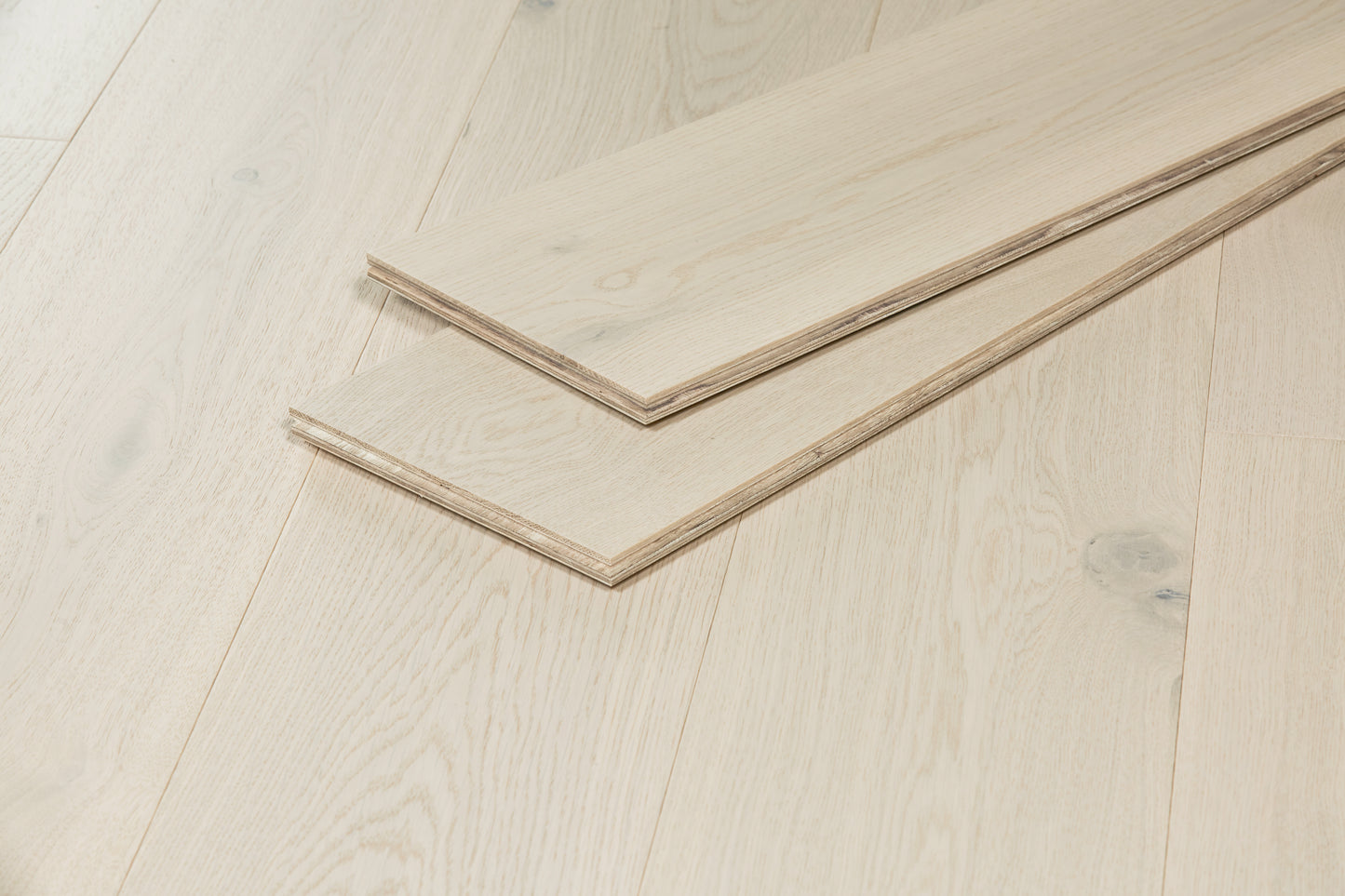 
                  
                    Engineered Timber Flooring - SAND -  1900 x 190 x 14/3mm
                  
                